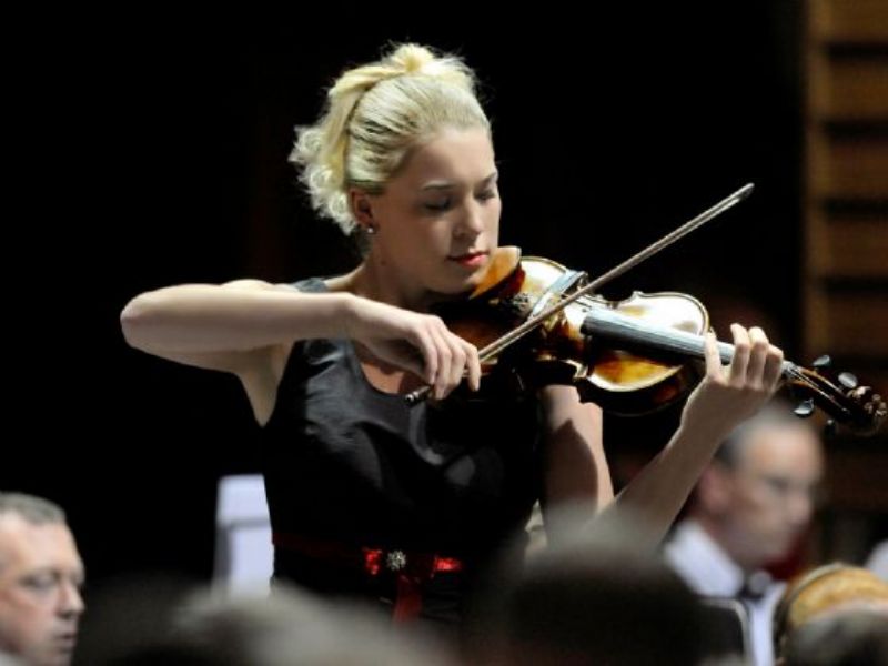 kate violinist
